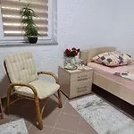 Appartement Prenociste Dubravka *