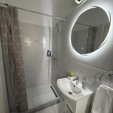 Prenociste Dubravka شقة