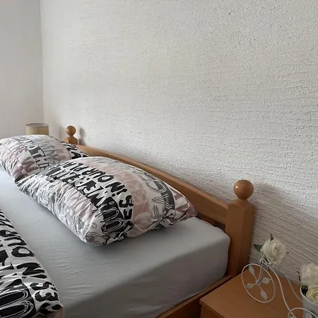 Prenociste Dubravka شقة ليفنو