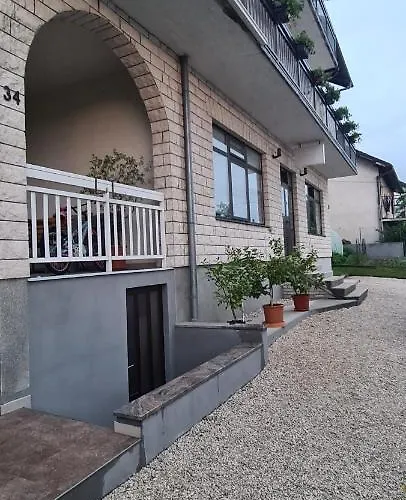 Prenociste Dubravka ليفنو