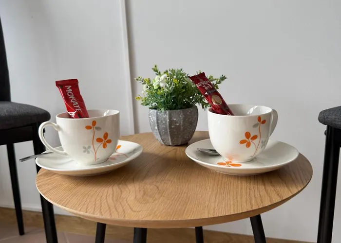 Prenociste Dubravka ليفنو